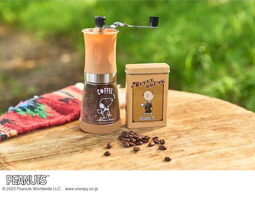 スヌーピーデザインのコーヒーミル＋ミニ缶