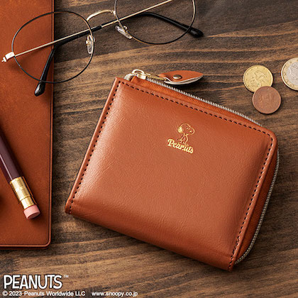 SNOOPY SMOOTH COMPACT WALLET BROWN(スヌーピー スムース コンパクト ウォレット ブラウン)