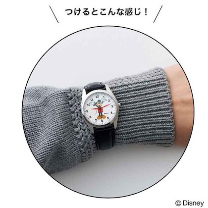 ：ミッキーマウスデザインのヴィンテージライクな腕時計