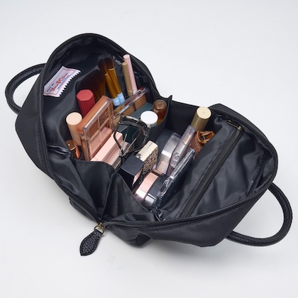 YOUNG＆OLSEN The DRYGOODS STORE POUCH BOOK