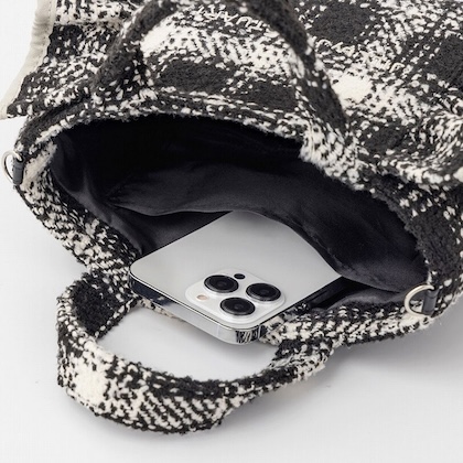 JILL by JILL STUART (ジル バイ ジルスチュアート)ツイードフリルバッグ BLACK ver.