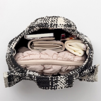 JILL by JILL STUART (ジル バイ ジルスチュアート)ツイードフリルバッグ BLACK ver.