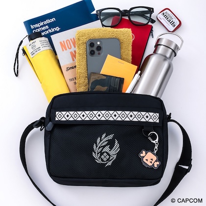 モンスターハンターワイルズ 調査隊エンブレム入りショルダーバッグ