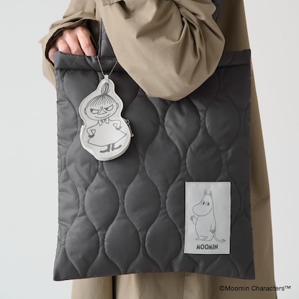 ムーミンのビッグサイズキルティングバック