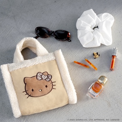 HELLO KITTY フェイクムートンバッグBOOK creamy brown ver.[design:leopard]　