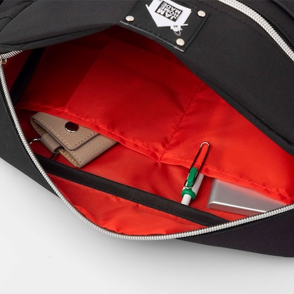 からあげクン ショルダーバッグ BOOK feat. JAM HOME MADE 〈ローソン・HMV限定〉