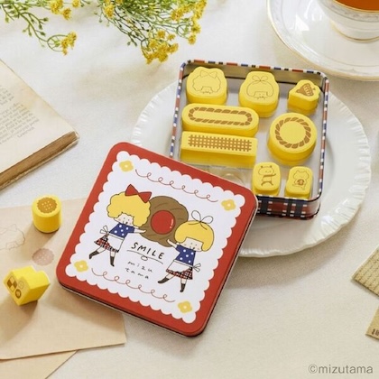 mizutamaのクッキーみたいなはんこと缶のセットBOOK