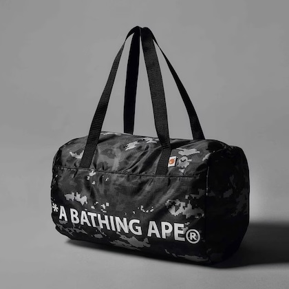 smart (スマート) 2026年 3月・4月合併号 雑誌 付録 [A BATHING APE® (ア ベイシング エイプ) ビッグボストンバッグ]