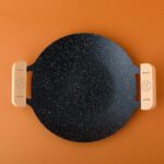 MonoMaster (モノマスター) 2026年 5月号 増刊 雑誌 付録 [くりまんじゅうのアウトドア鉄板皿]