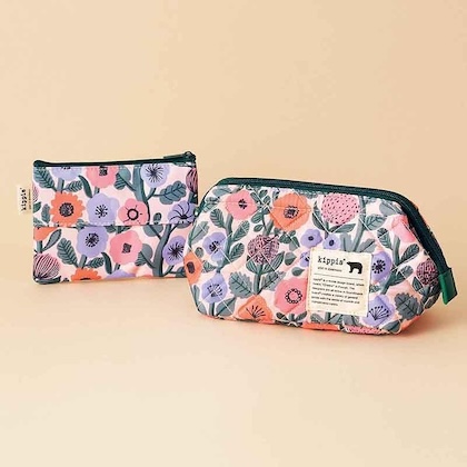 リンネル 2026年 5月号増刊 雑誌 付録 [kippis (キッピス) 180度開くキルティングポーチ＆ティッシュポーチセット]