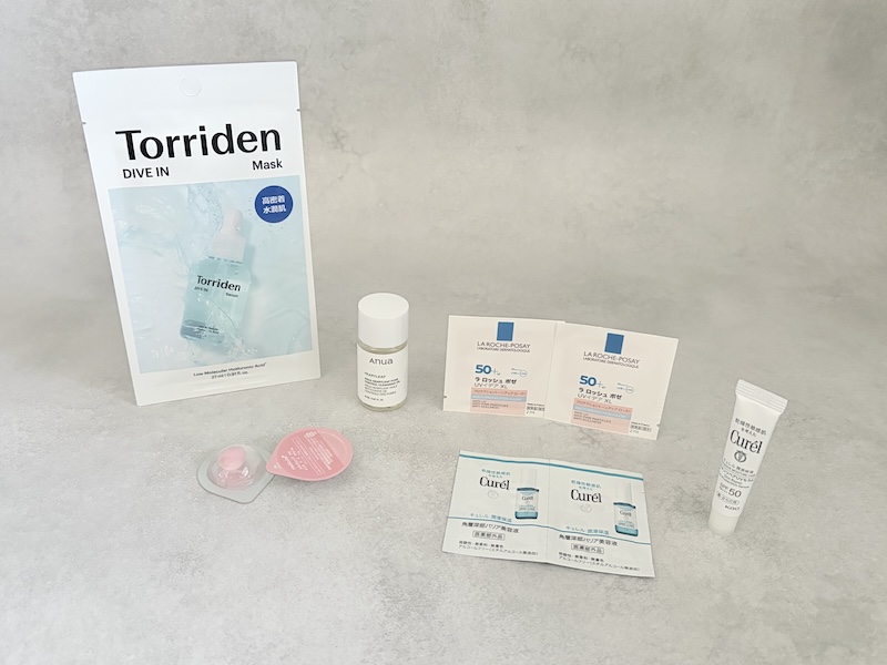 守屋麗奈 ビューティBOX(MEDICUBE・ラロッシュ ポゼ・Anua・トリデン)][Eucerin ハリフィラー美容液][キュレル 新美容液＆UVセットの写真