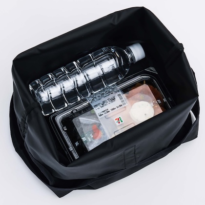 moz SHOPPING BAG BOOK SPRING EDITION BLACK