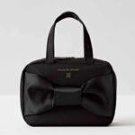 JILL by JILL STUART (ジル バイ ジルスチュアート) 持ち手つきビッグリボンポーチ