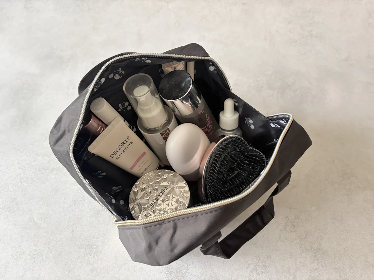 sweet 5月号 ジルバイのビッグリボンポーチ